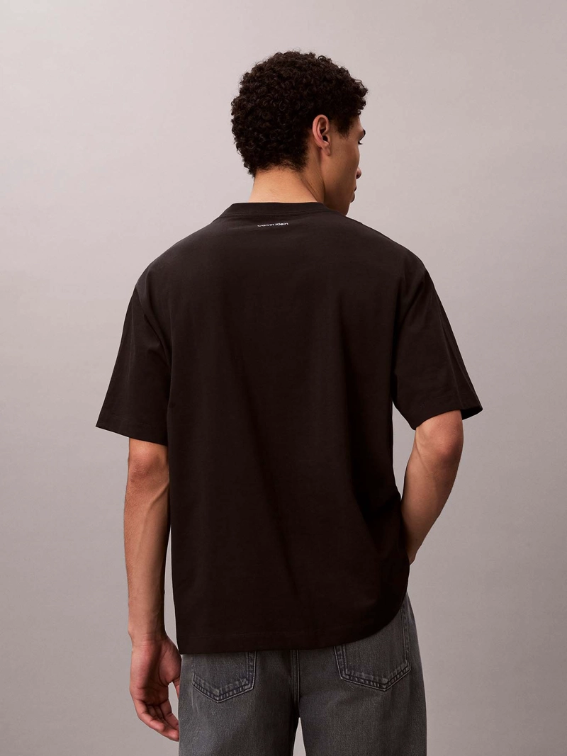 POLERA CON GRAFICO DE LOGO - 3