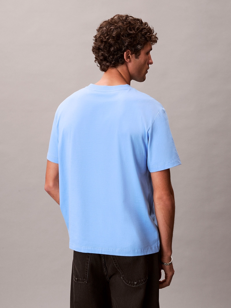 POLERA CON LOGO GRAFICO - 3