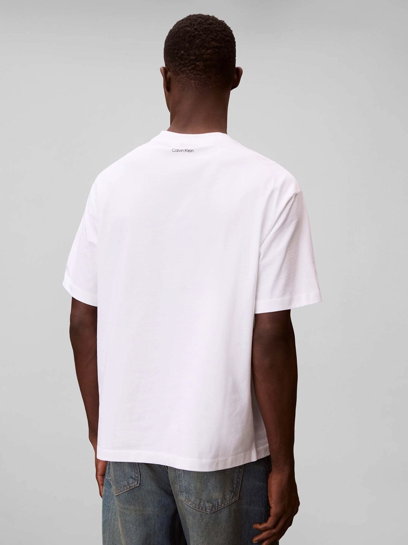 POLERA CON LOGO ESTAMPADO - 3