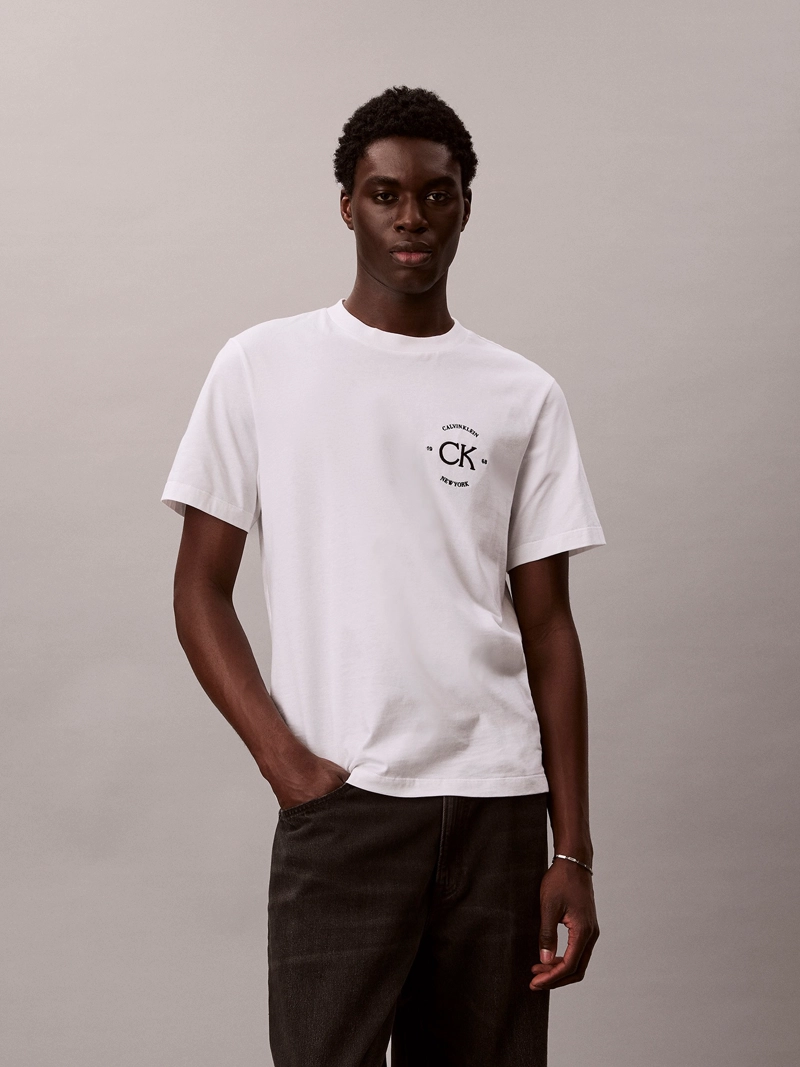 POLERA CON ESTAMPADO GRAFICO - 1