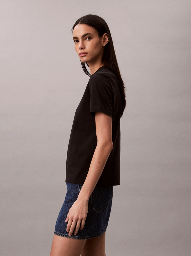 POLERA CLASICA CON LOGO - 4