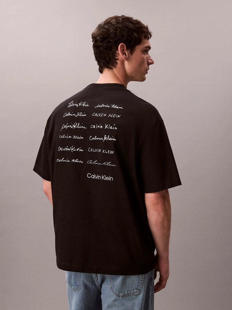 POLERA CON ESTAMPADO GRAFICO - 3