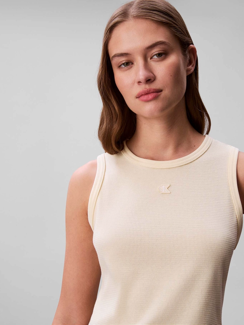 VESTIDO MINI DE TEXTURA WAFFLE - 5
