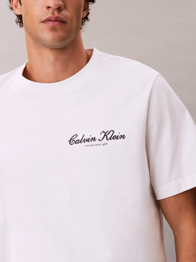 POLERA CON LOGO GRAFICO - 5