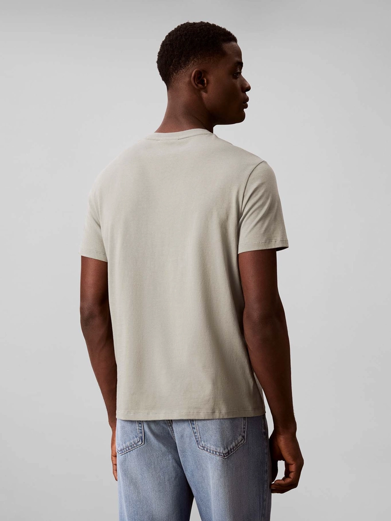 POLERA CON MICRO LOGO - 3