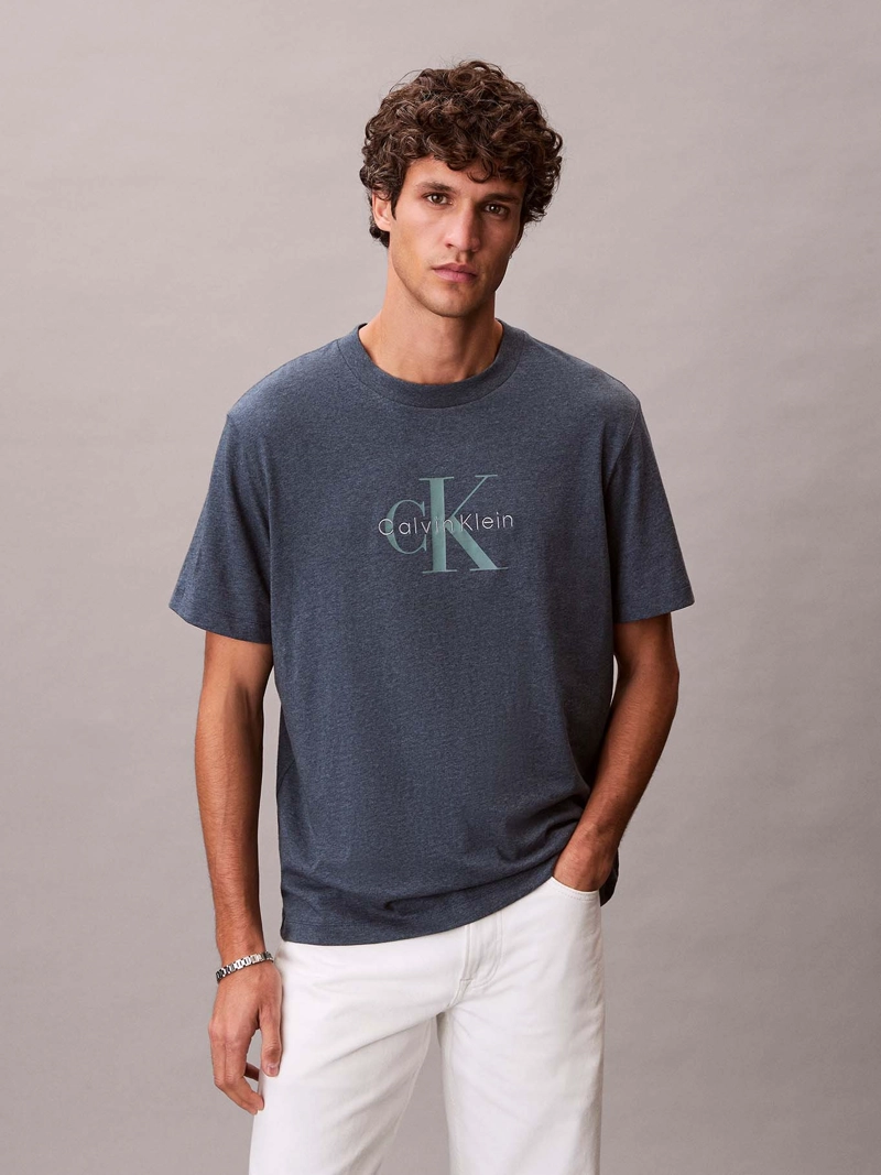 POLERA HERO MONOLOGO - 1