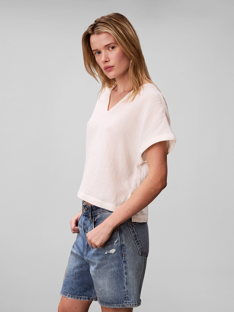 BLUSA MANGA CORTA CON CUELLO EN V - 4