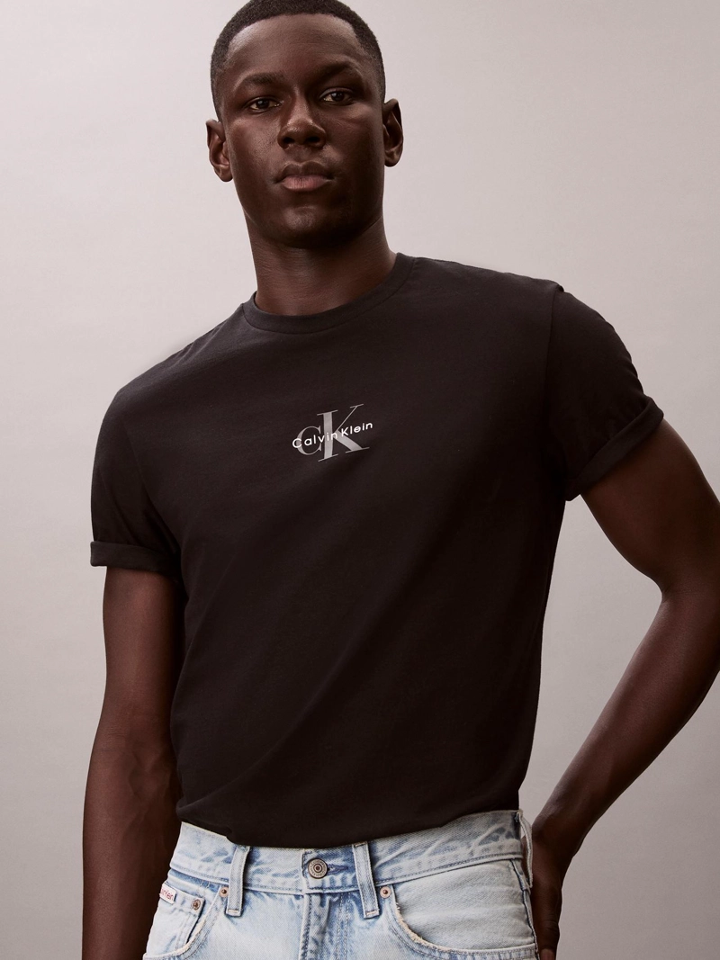 POLERA CON GRAFICO ESTAMPADO MICRO MONOLOGO - 4