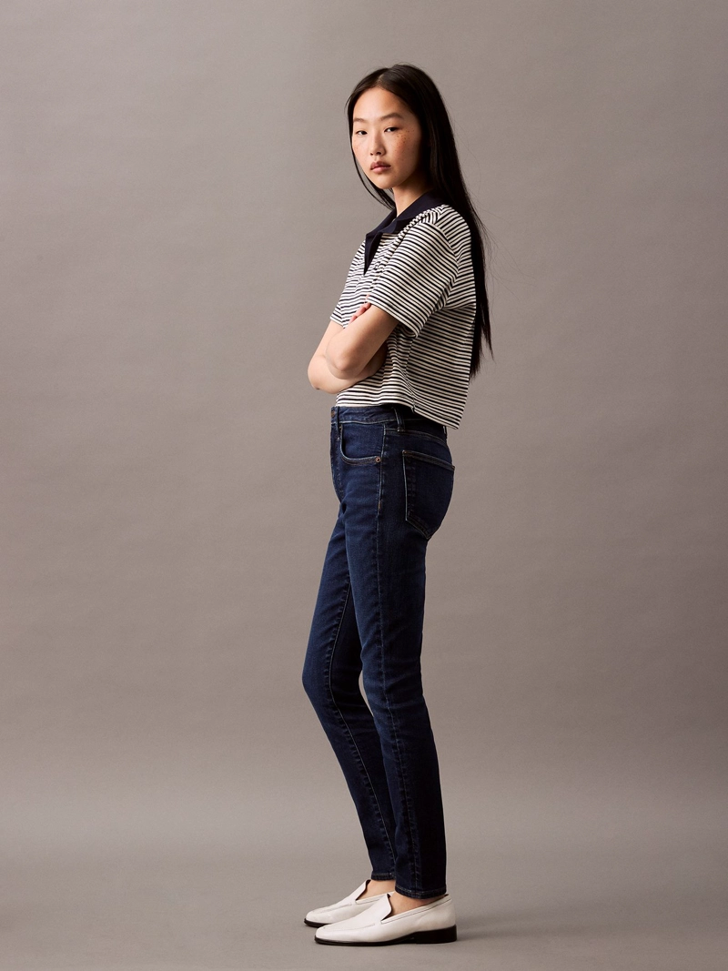 JEANS SKINNY DE TALLE MEDIO - 3