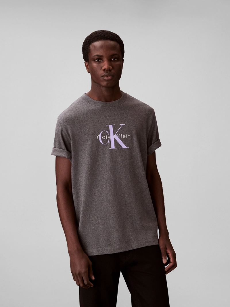 POLERA HERO MONOLOGO - 1