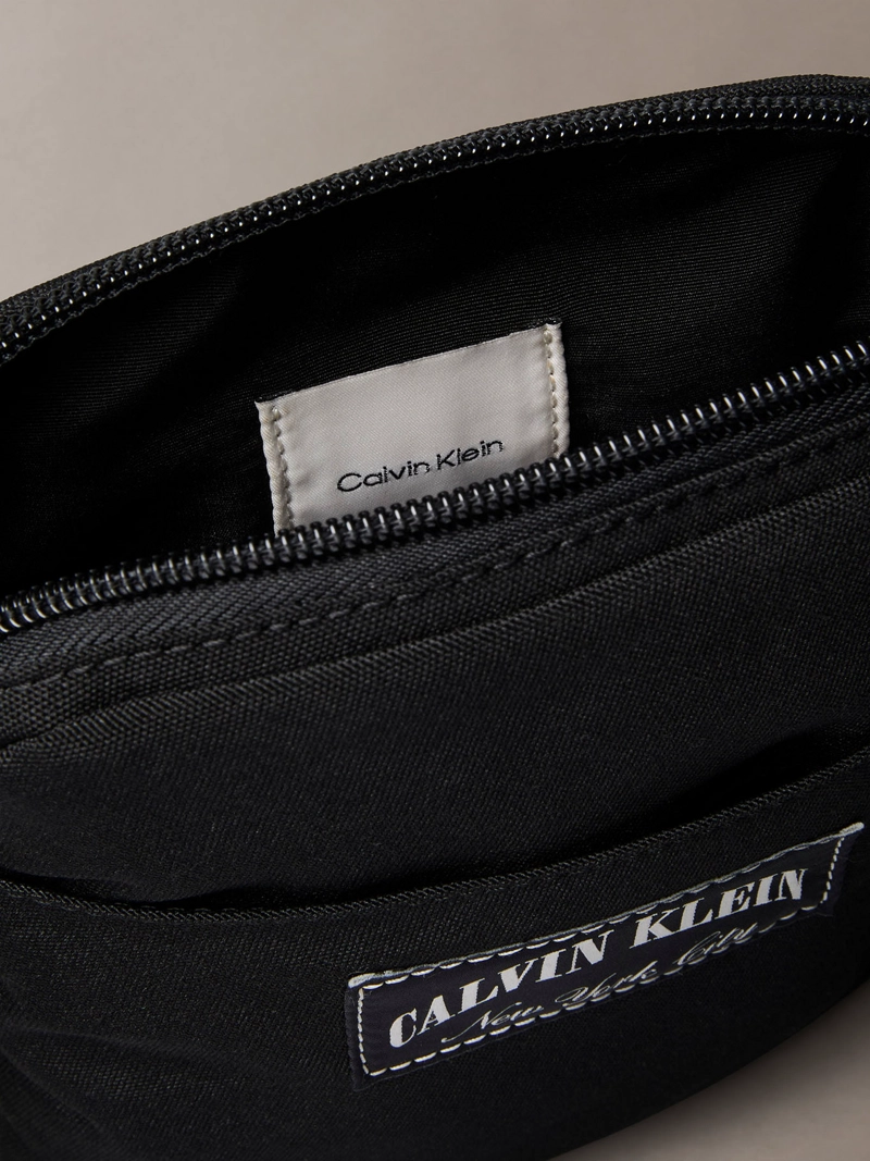 BOLSO REPORTER CON PARCHE GRAFICO - 3