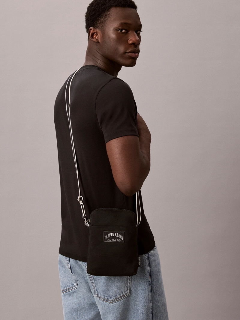BOLSO REPORTER CON PARCHE GRAFICO - 5