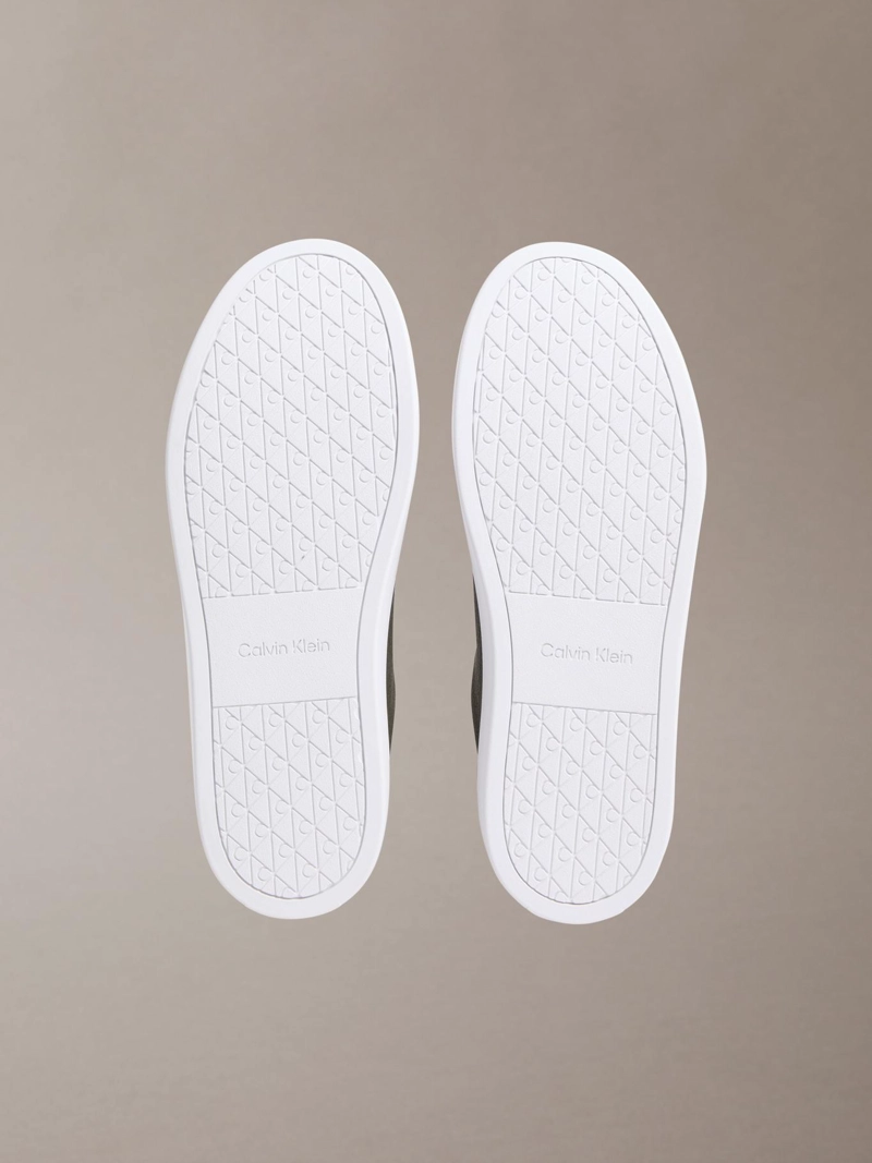 ZAPATILLAS CLASICAS DE SUELA GRUESA - 4