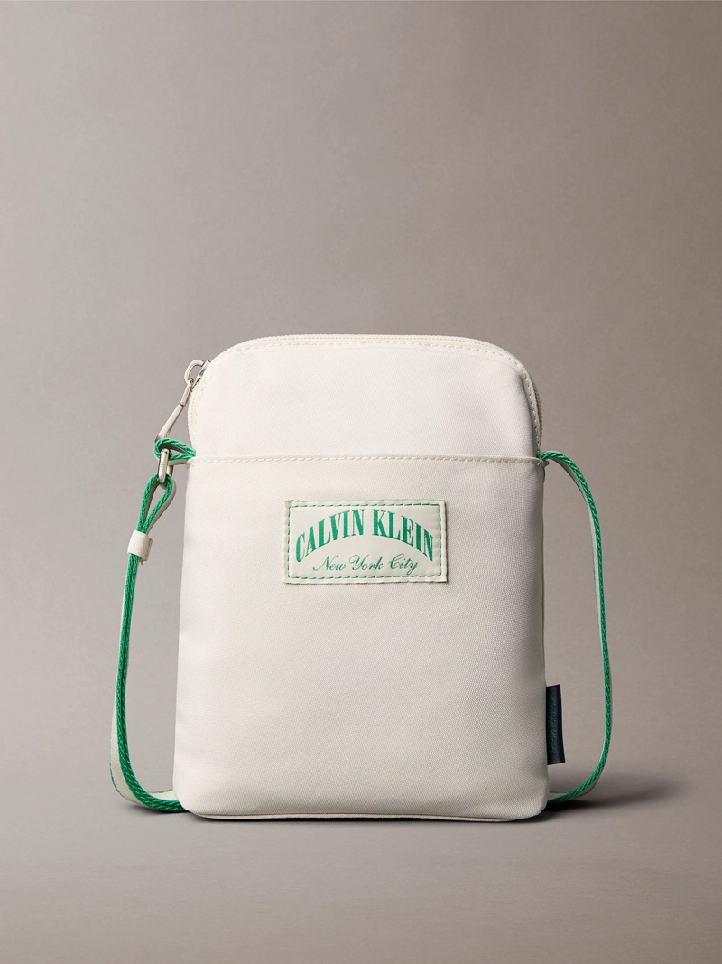 BOLSO REPORTER CON PARCHE GRAFICO - 1