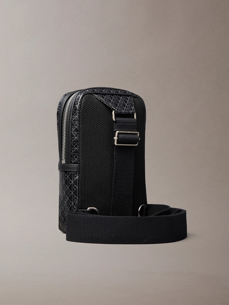 BOLSO CRUZADO CUADRADO CON ESTAMPADO DE EMBLEMA - 2