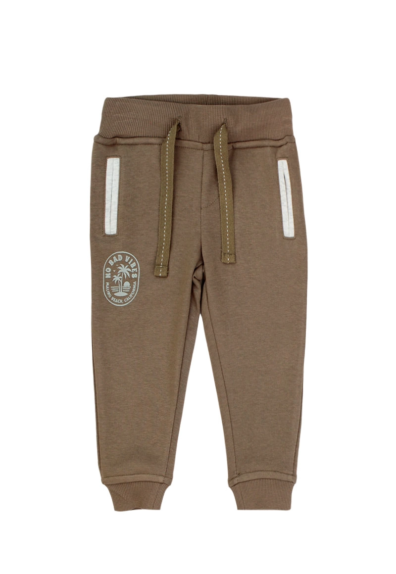 PANTALON BUZO NIÑO DAY TO DAY 2710710 CAFE - 1