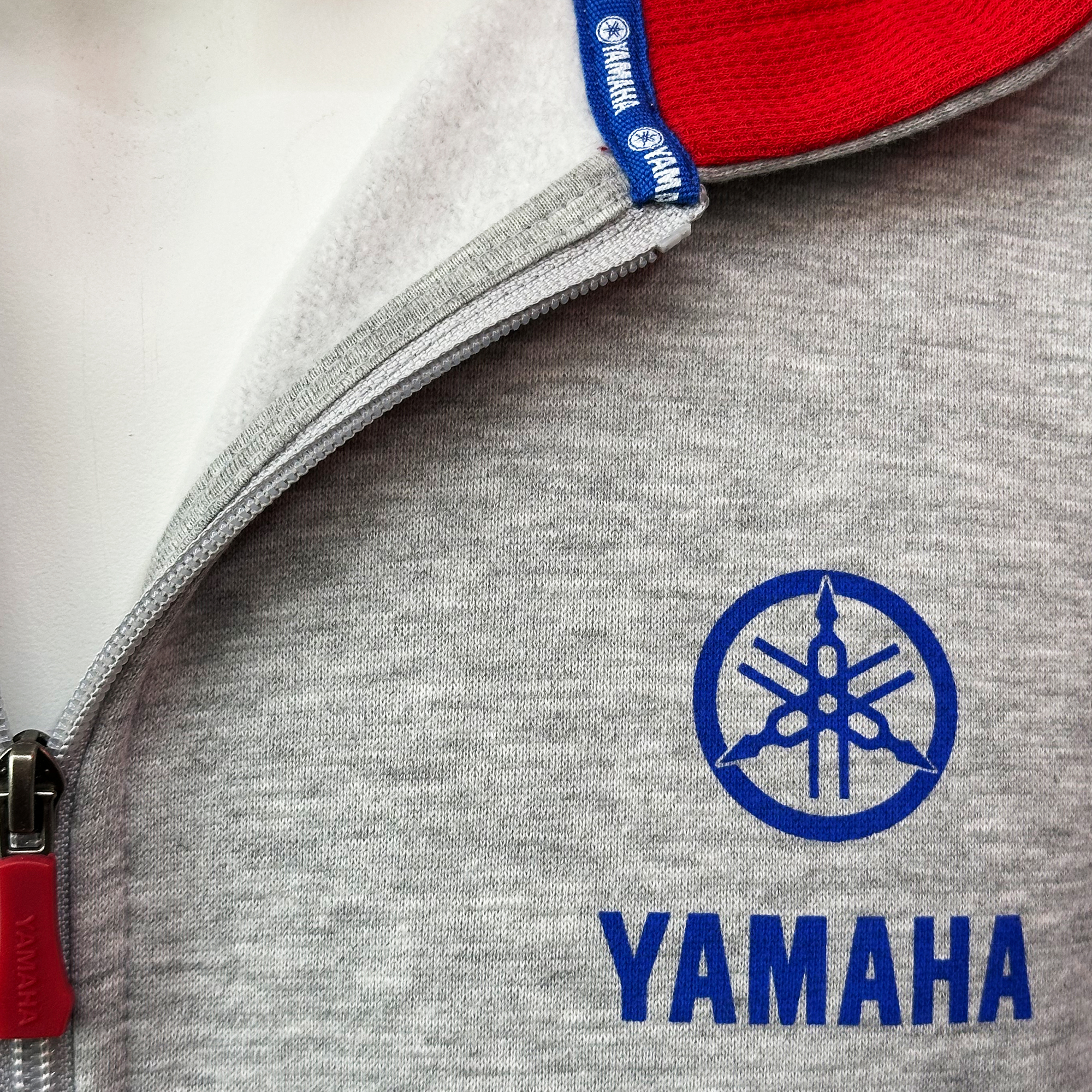 POLERÓN DE HOMBRE YAMAHA MANGA LARGA FULL ZIPPER GRIS - 6