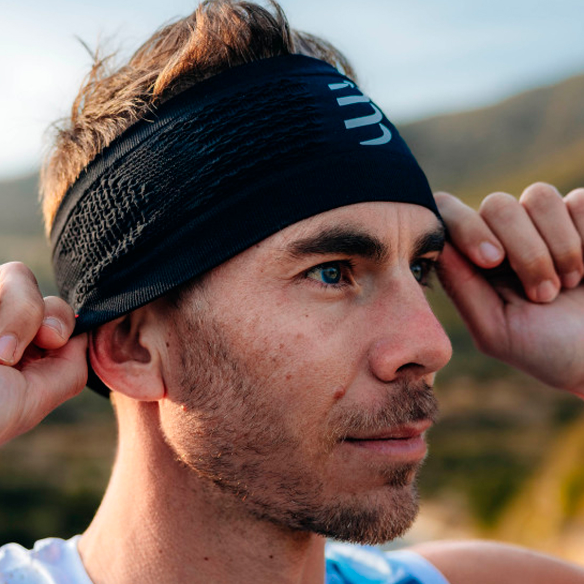 HEADBAND COMPRESSPORT ON/OFF BLACK - 4