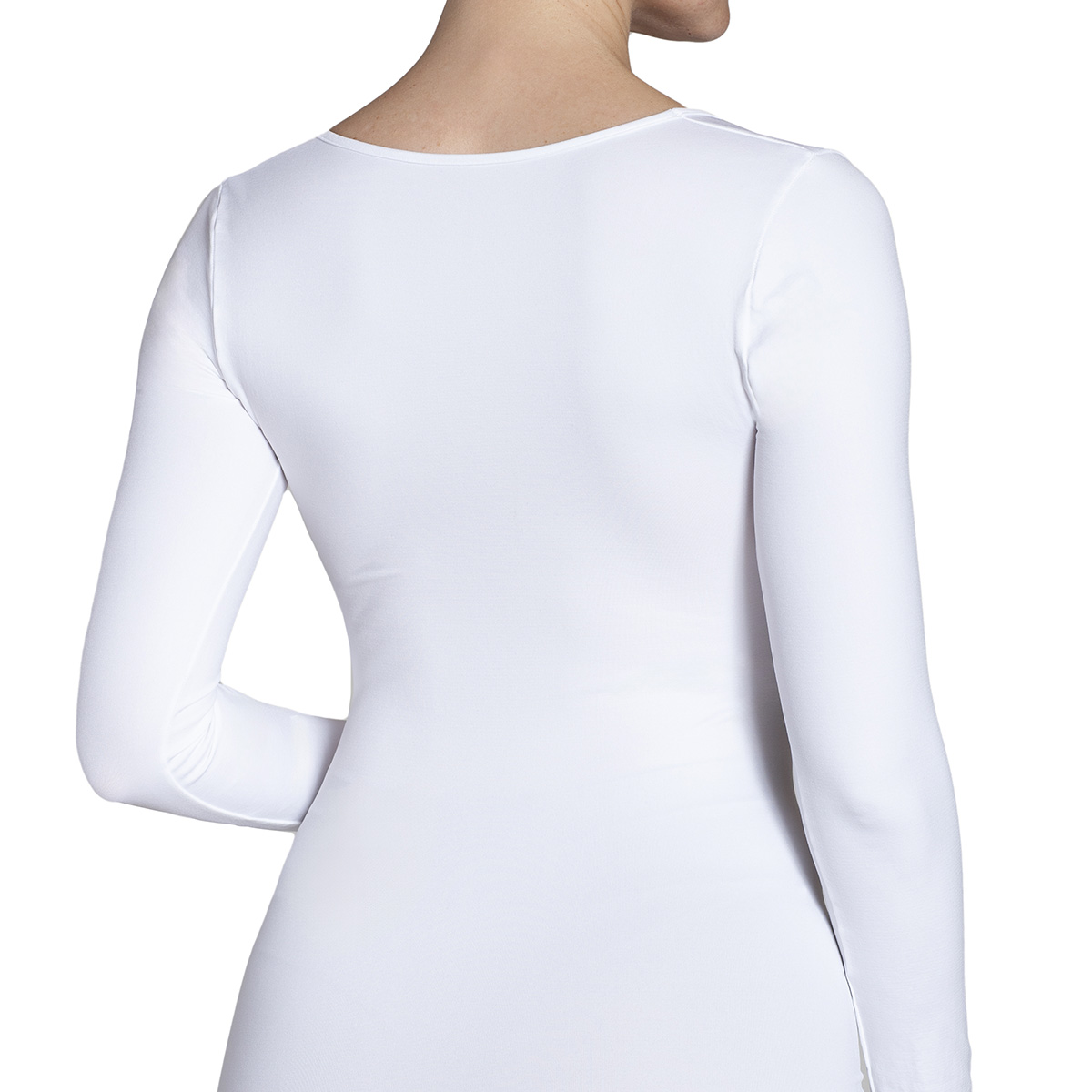 MONARCH - POLERA MANGA LARGA ESCOTE CUADRADO BLANCO - 6