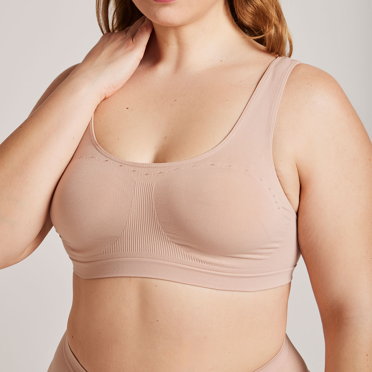 SOSTÉN BASIC CONFORT SEAMLESS NUDE MONARCH - 2
