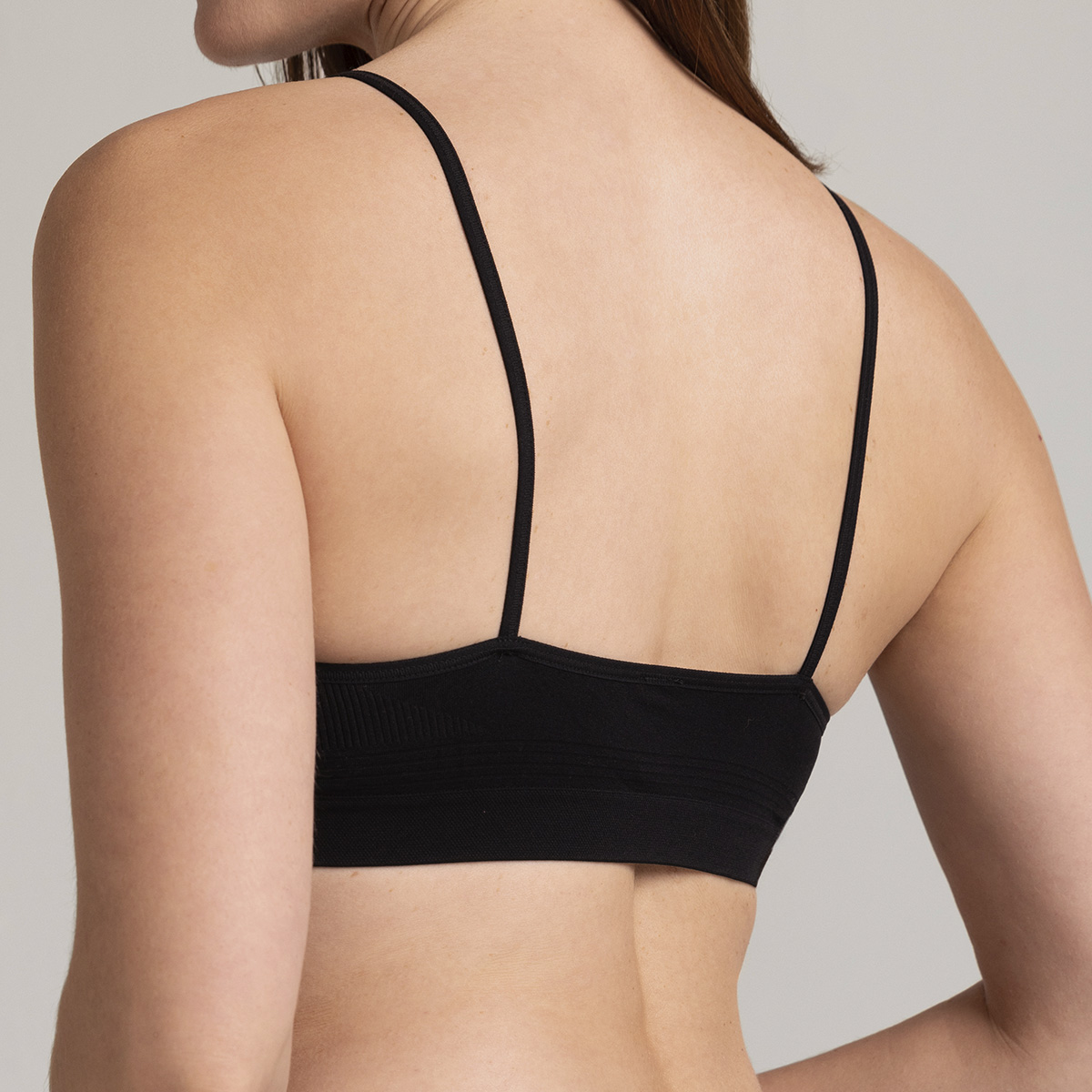 PACK SOSTÉN BASIC SEAMLESS EN COLOR NEGRO MONARCH - 2