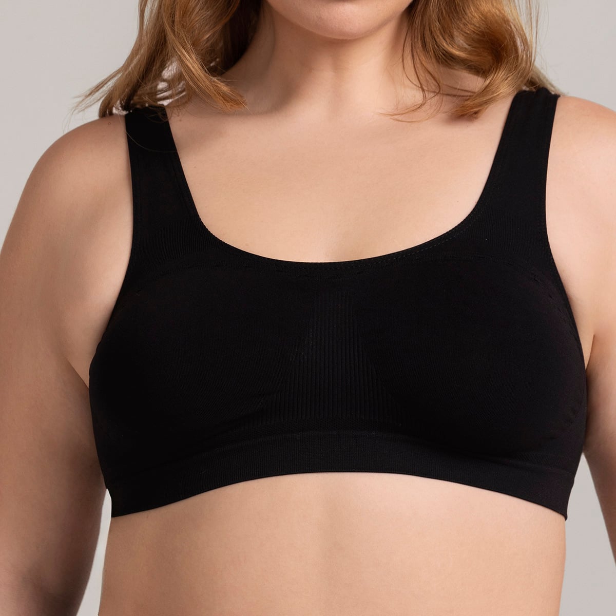 SOSTÉN BASIC CONFORT SEAMLESS EN COLOR NEGRO MONARCH - 2