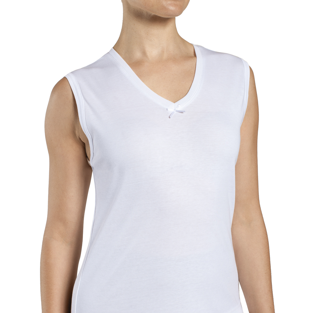 CAMISETA ALGODÓN CUELLO V SIN MANGAS EN COLOR BLANCO MONARCH - 1