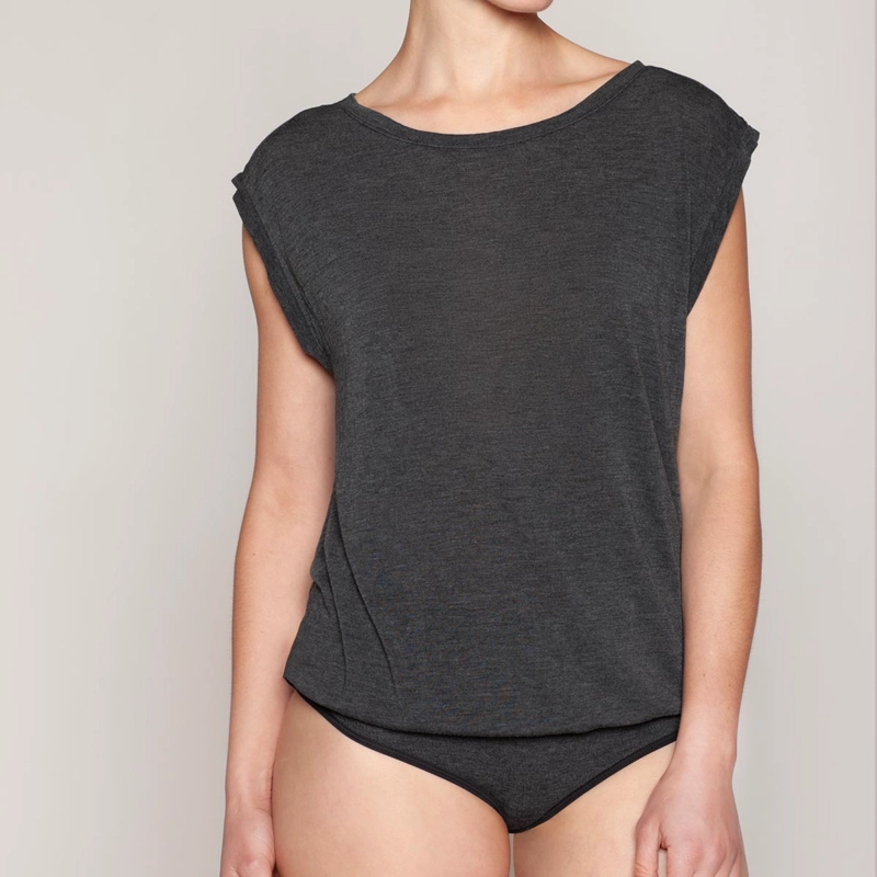 POLERA ESTILO BODY HOLGADO SIN MANGA LASST - 2