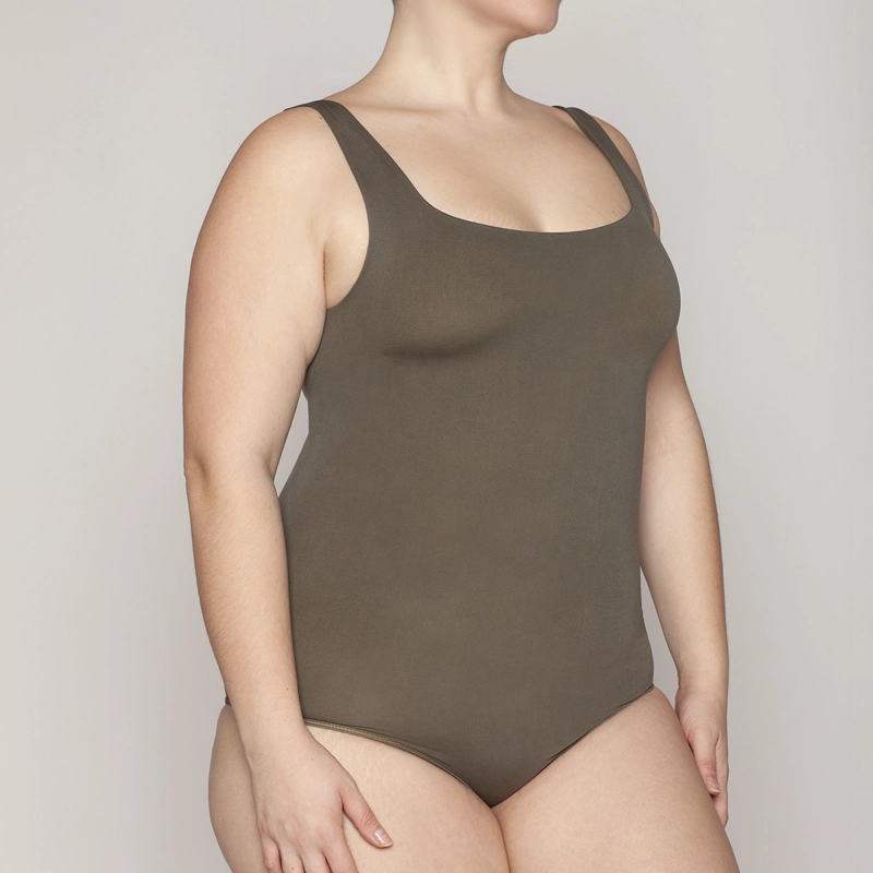 POLERA ESTILO BODY REGATA ESCOTE CUADRADO MONARCH - 5