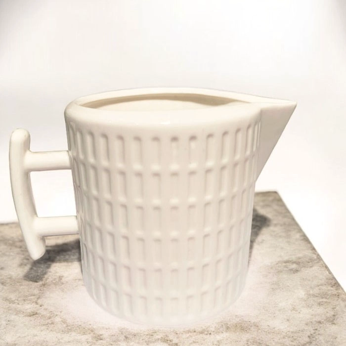 LECHERO BLANCO BRIC - 2
