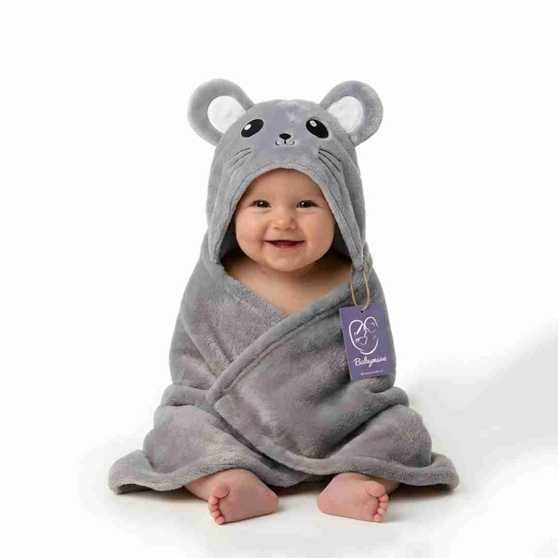 TOALLA PARA BEBE  CON CAPUCHA ANIMALES RATON GRIS - BABYMINE - 1