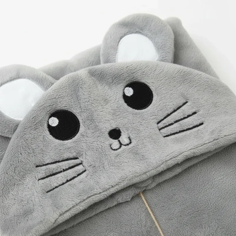 TOALLA PARA BEBE  CON CAPUCHA ANIMALES RATON GRIS - BABYMINE - 6