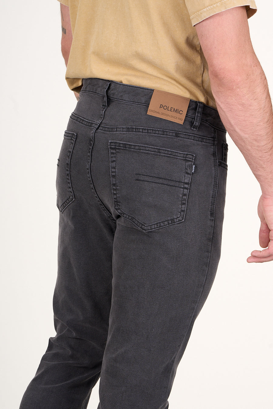 JEANS DENIM SLIM FIT NEGRO WI4730 POLEMIC - 2