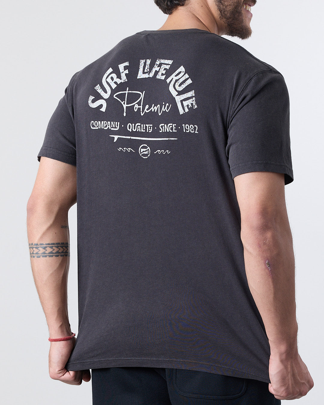 POLERA HOMBRE MANGA CORTA SURF LIFE RULE XV1774 POLEMIC - 3