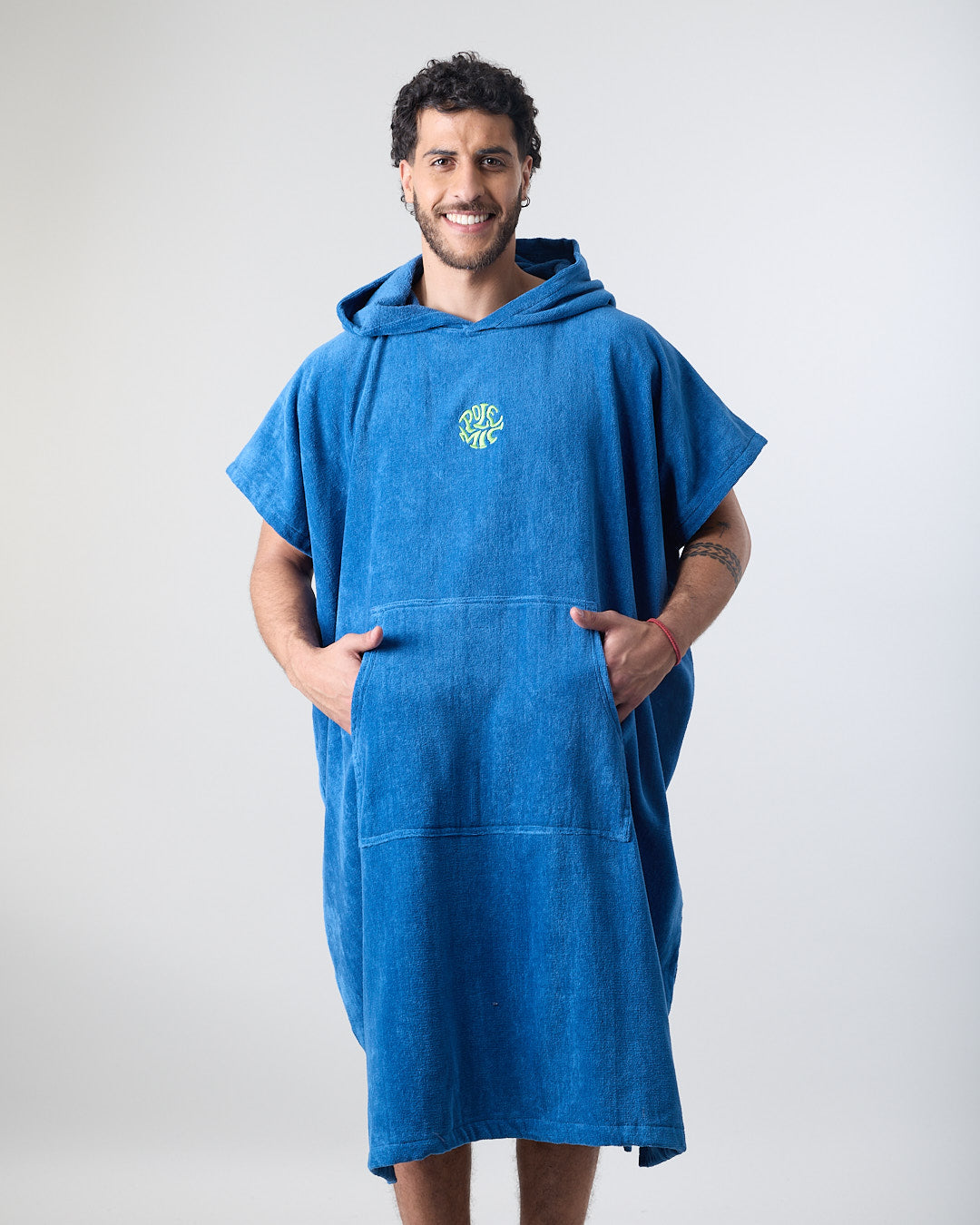 TOALLA PONCHO ADULTO DE PLAYA SURF AZUL POLEMIC - 1