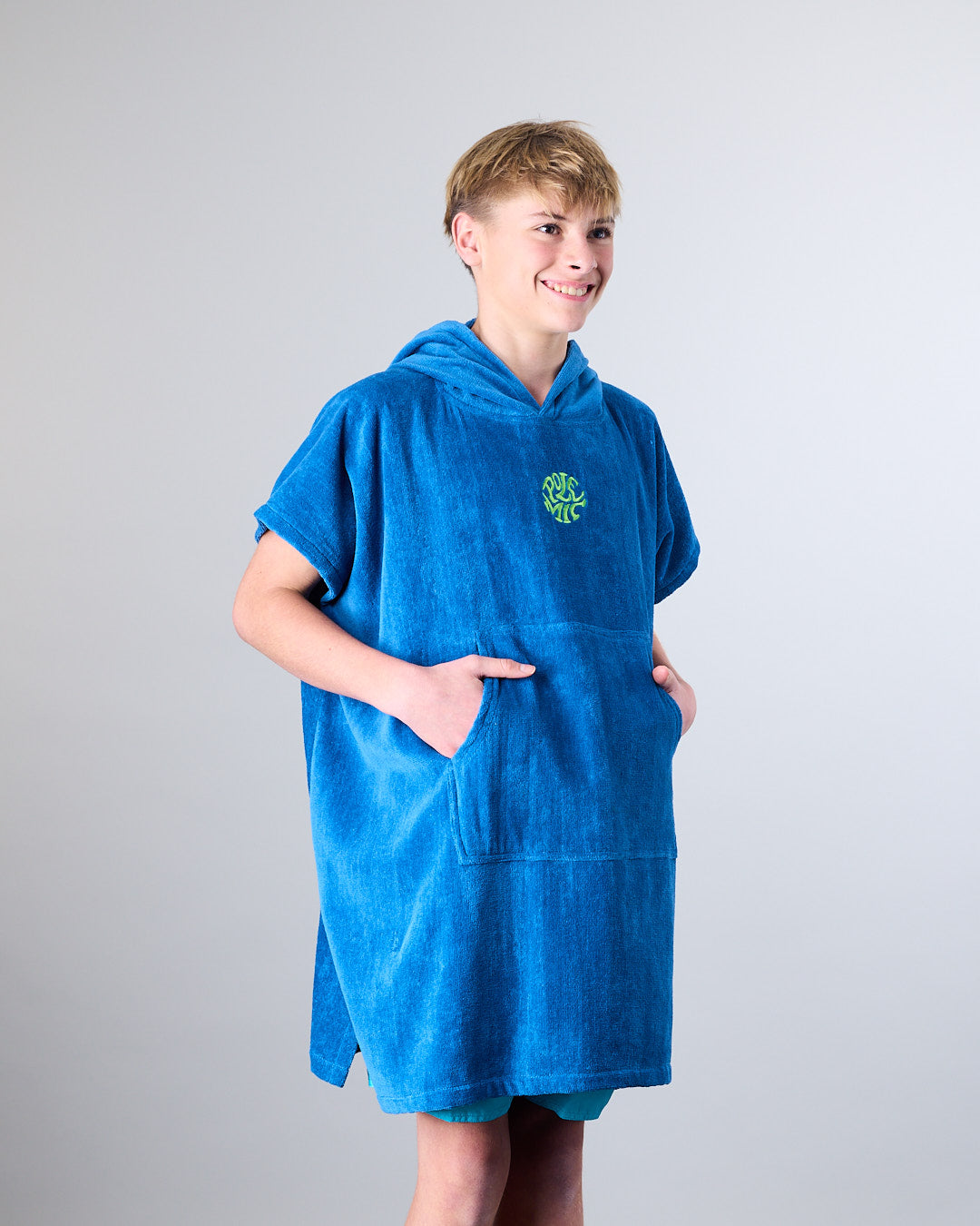 TOALLA PONCHO DE PLAYA NIÑO SURF AZUL POLEMIC - 4