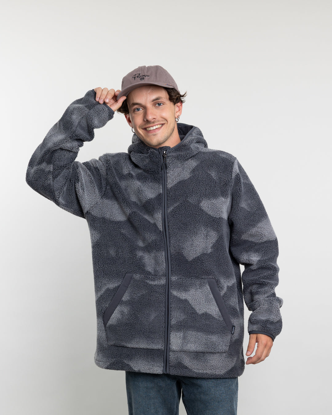 POLERON HOMBRE MINI SHERPA PRINT CON GORRO POLEMIC - 5