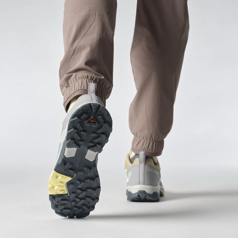 ZAPATILLA MUJER X ULTRA 5 WH SALOMON - 9