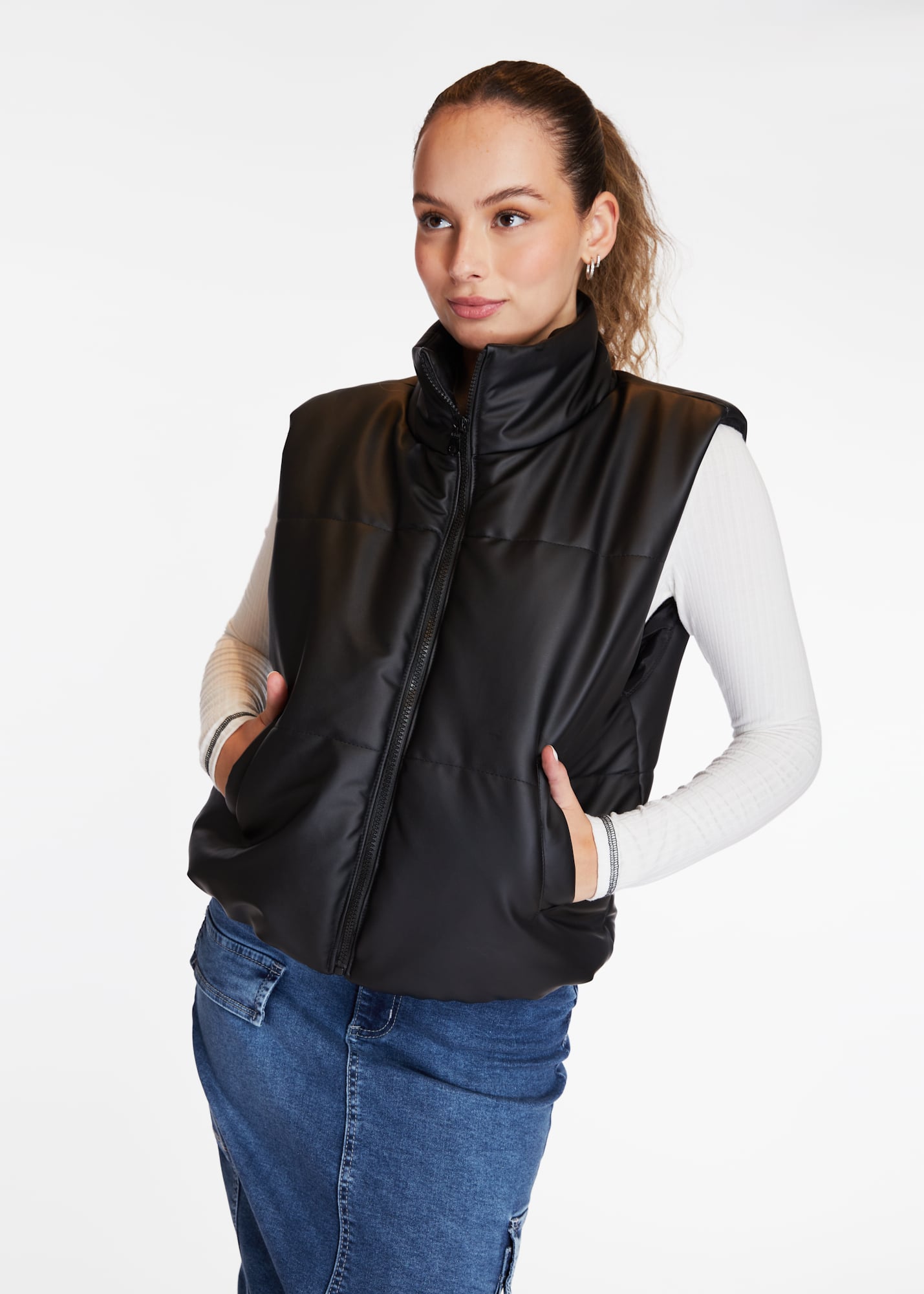CHAQUETA BLAIR PUFFER CROP PU NEGRA EFESIS | EFESIS - 2