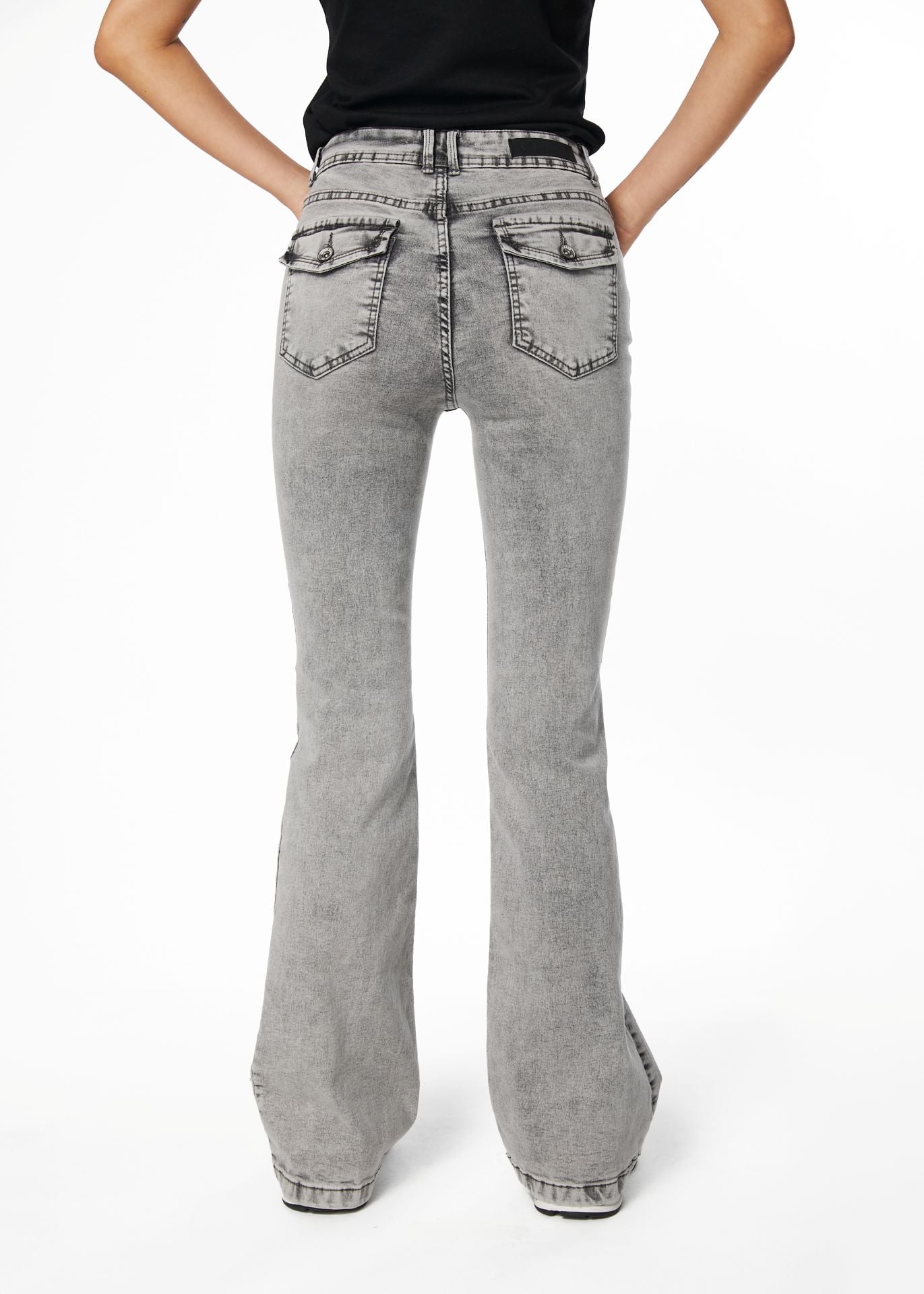 JEANS FEEL FLARE BOLSILLO C/ TAPETAS GRIS EFESIS - 4