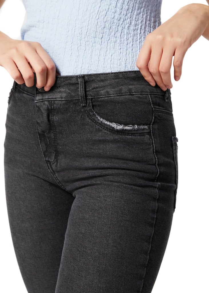 JEANS GORETI FLARE TIRO MEDIO - 4