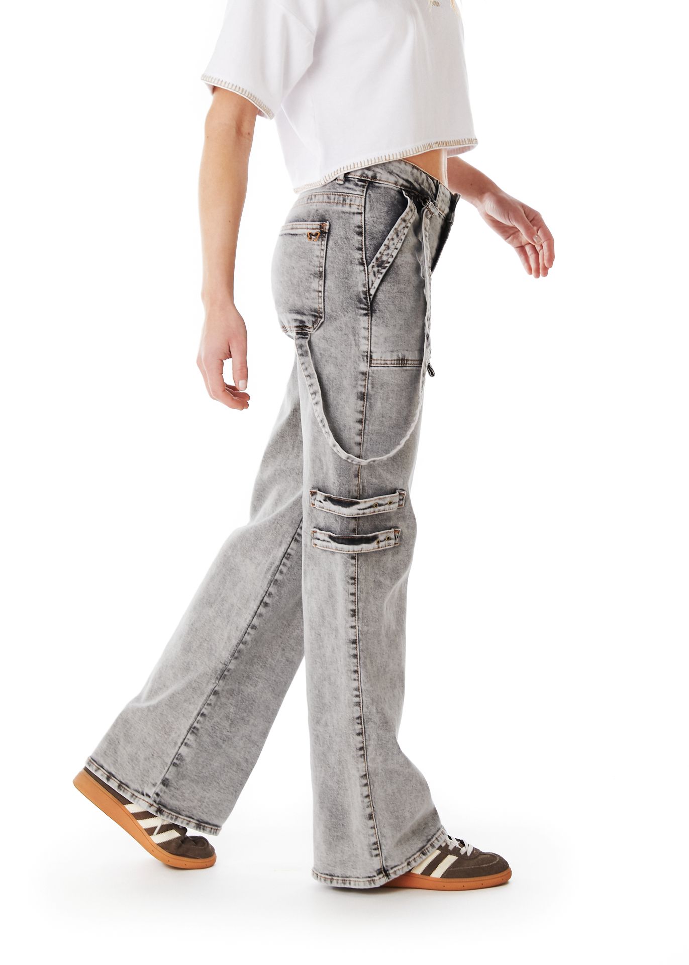 JEANS ZAHIR WIDE TRABAS BOLSILLO PARCHE GRIS EFESIS - 3