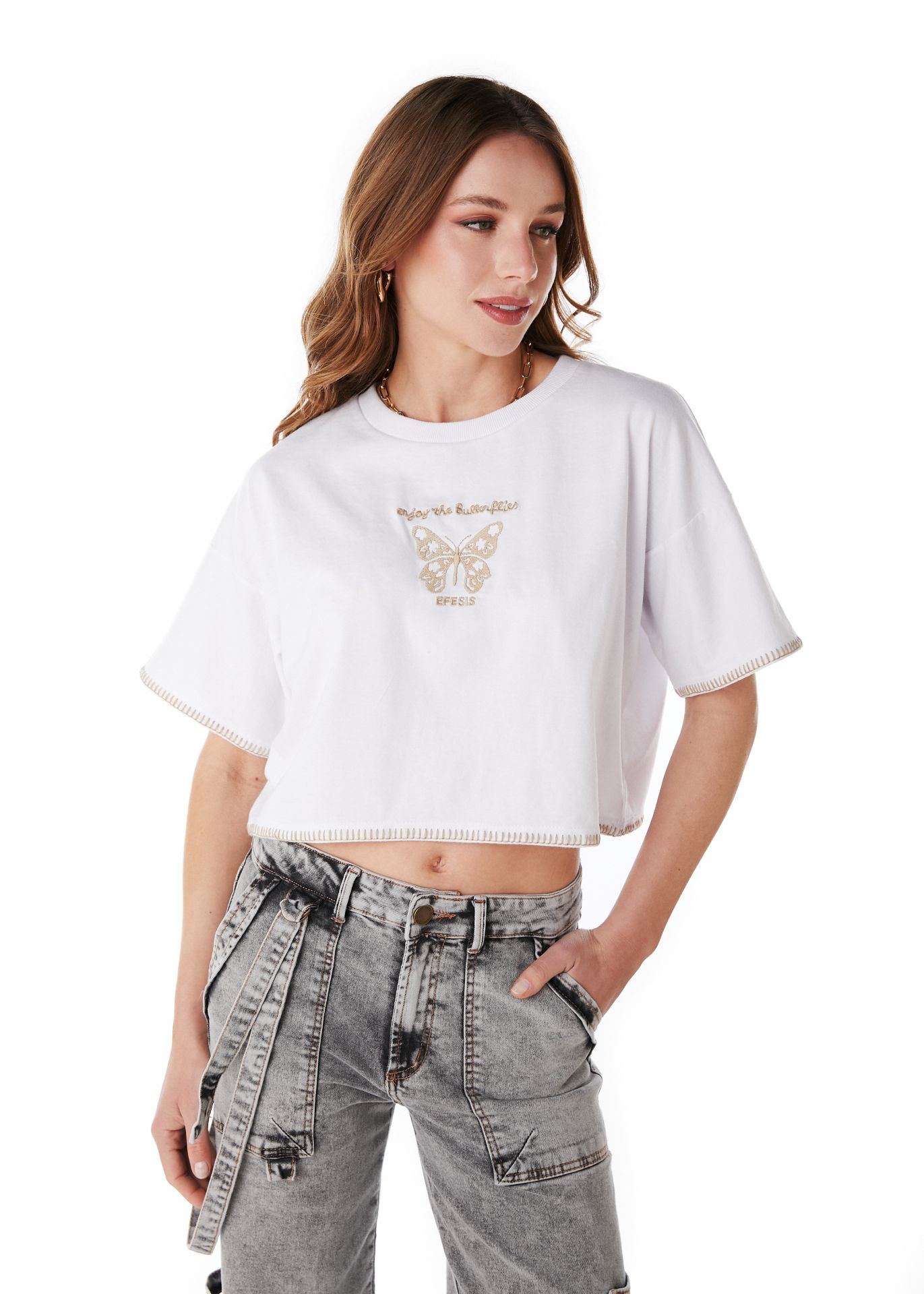 POLERA BIANCHI CROP OVERSIZE C/ BORDADO BLANCO EFESIS - 2