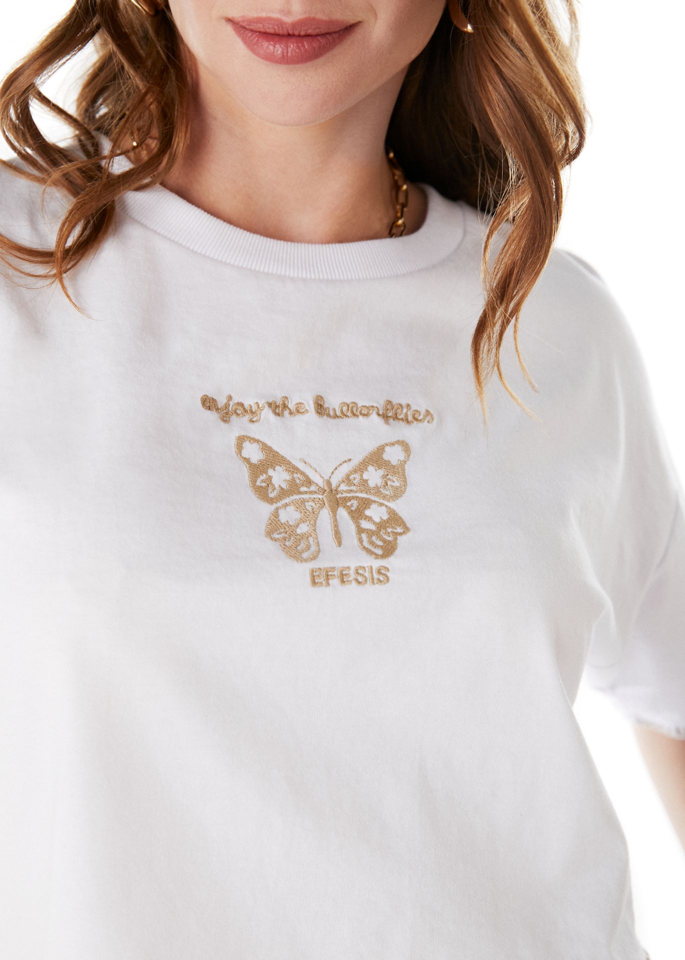 POLERA BIANCHI CROP OVERSIZE C/ BORDADO BLANCO EFESIS - 5