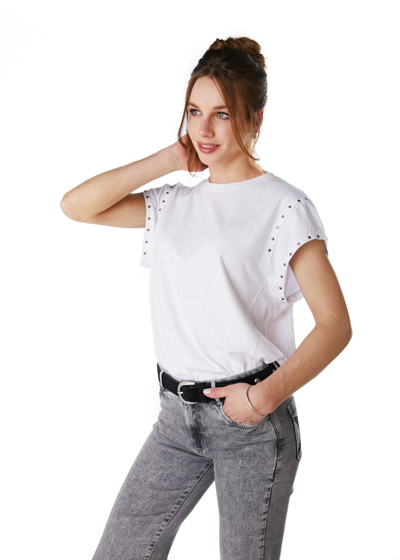 POLERA MERCIER OVERSIZE TACHAS Y ABERTURA ESPALDA BLANCO EFESIS - 5