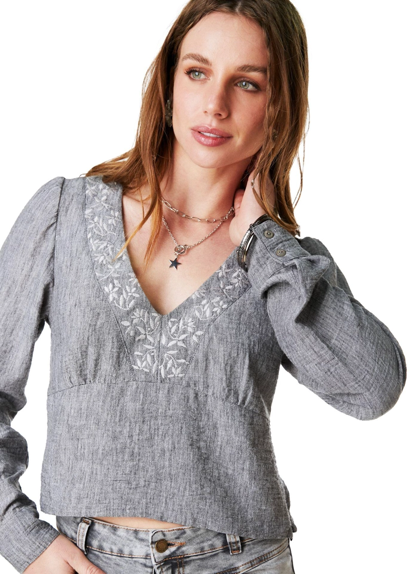 BLUSA KENIA REGULAR BORDADO ESCOTE GRIS EFESIS - 6