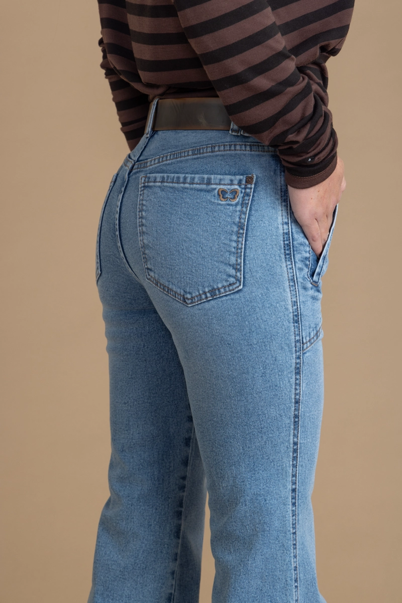 JEANS CLAUS FLARE BOLSILLO VIVO INTERIOR AZUL EFESIS - 4