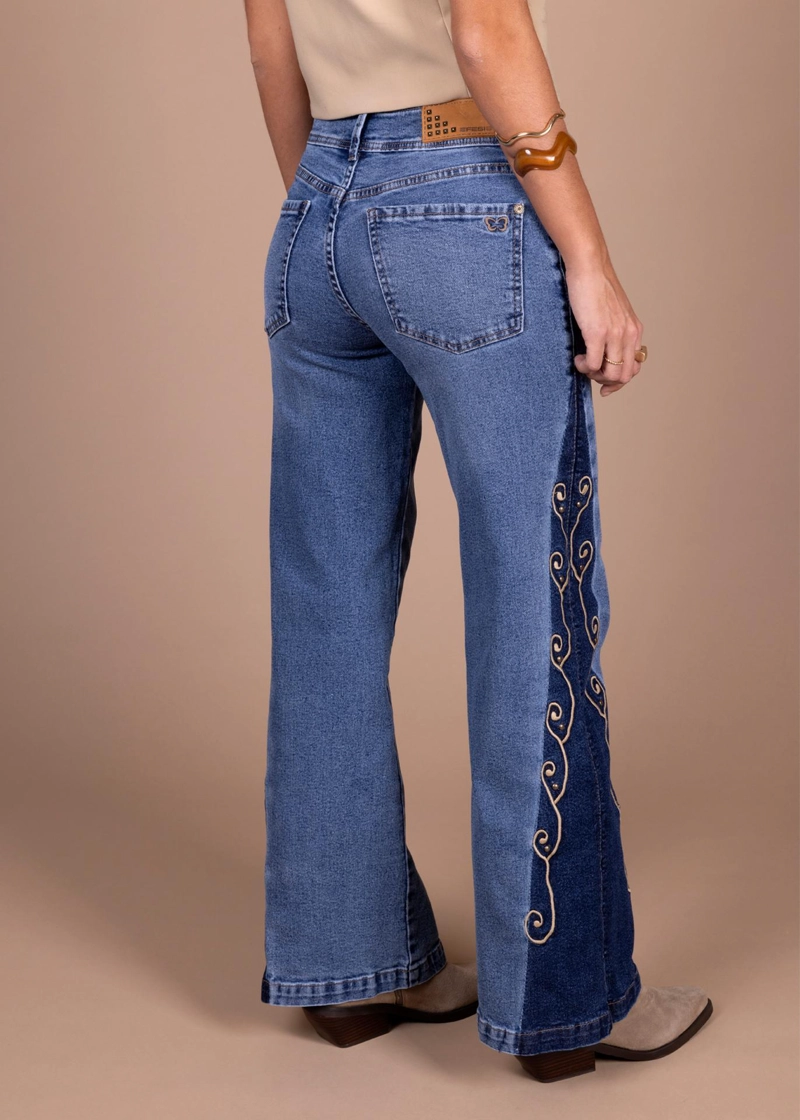 JEANS VIRGO PALAZZO BORDADO Y TACHAS AZUL EFESIS - 5