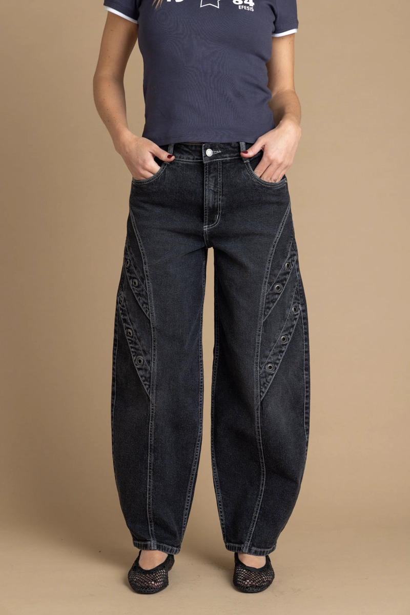 JEANS RIGEL BALLOON ALFORJA Y OJETILLOS NEGRO EFESIS - 2