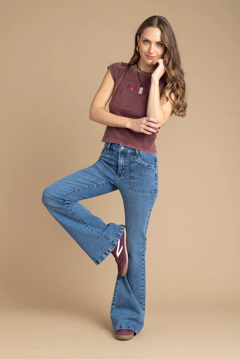 JEANS CORIN FLARE BOLSILLO PARCHE AZUL EFESIS - 1